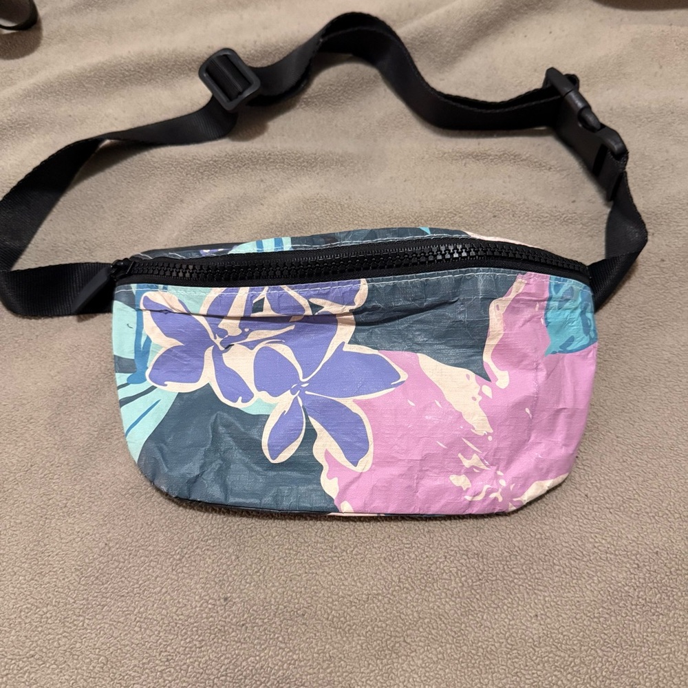 ALOHA Collection Mini Hip Pack Pau Hana Floral Crossbody Bag - Pink and Blue